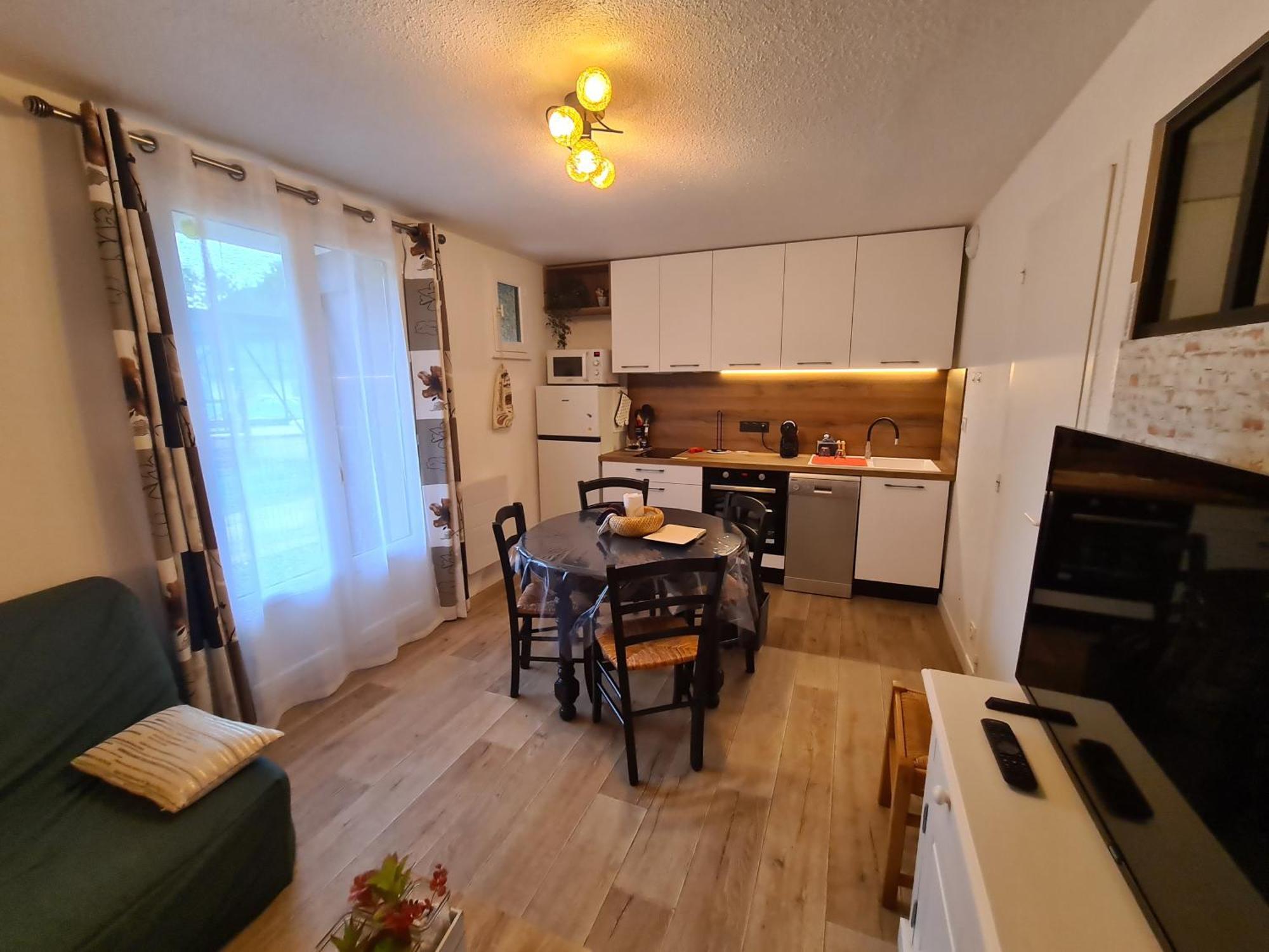 Escapade Montagne En Famille, Appartement Cosy Avec Piscine Couverte Bielle Εξωτερικό φωτογραφία